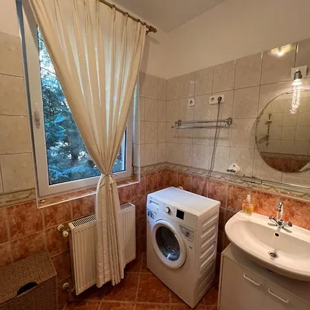 Langman Budapest